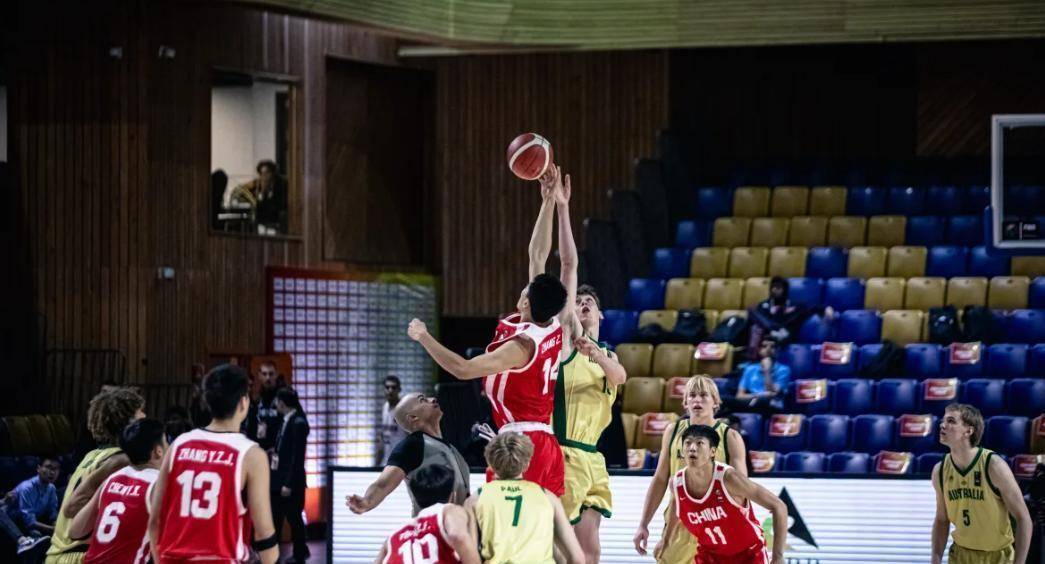 澳大利亚男篮鏖战尼日利亚男篮,巴恩斯爆发神勇 澳大利亚男篮鏖战尼日利亚男篮,巴恩斯爆发神勇