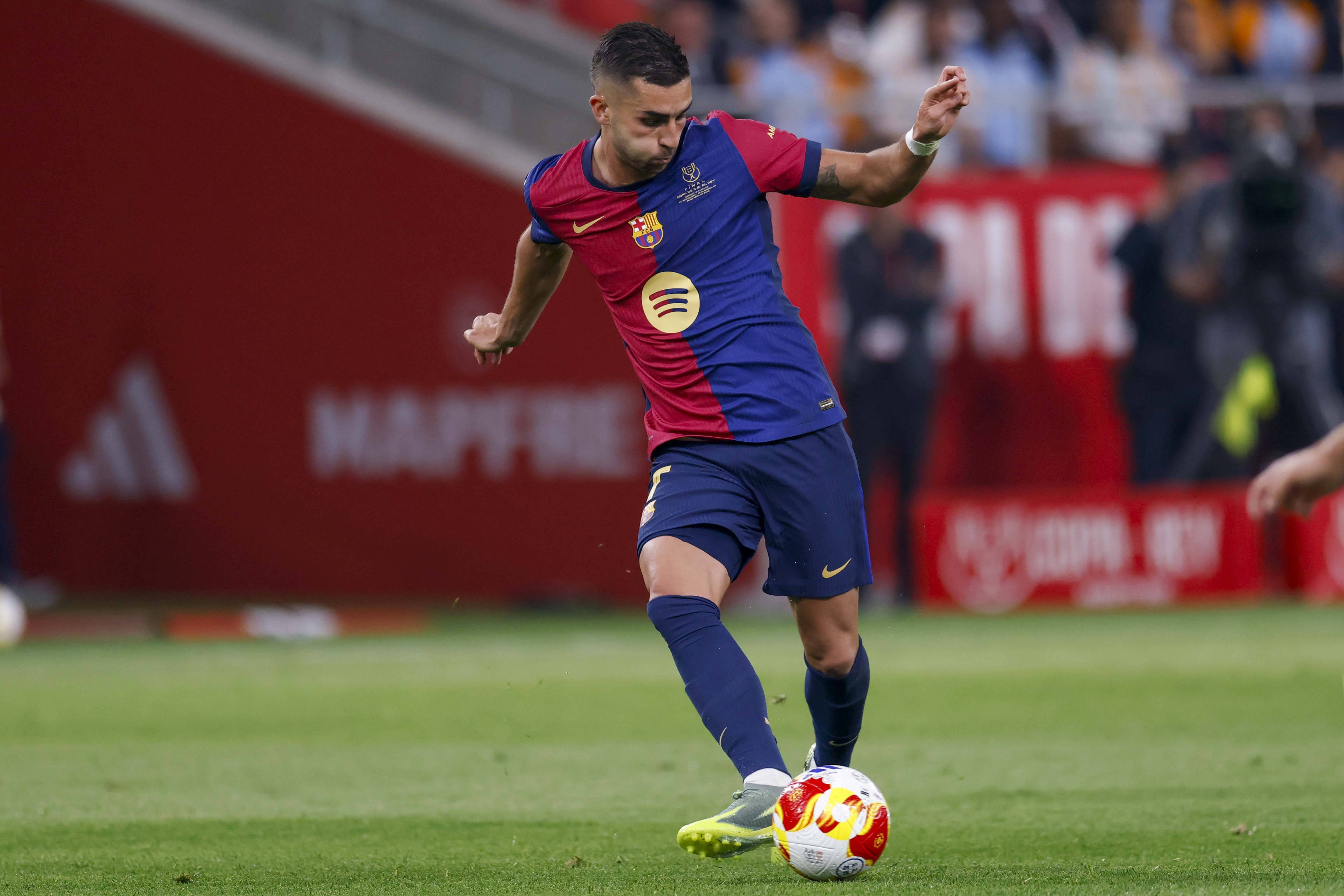 巴塞罗那队在比赛中取得压倒性胜利的简单介绍