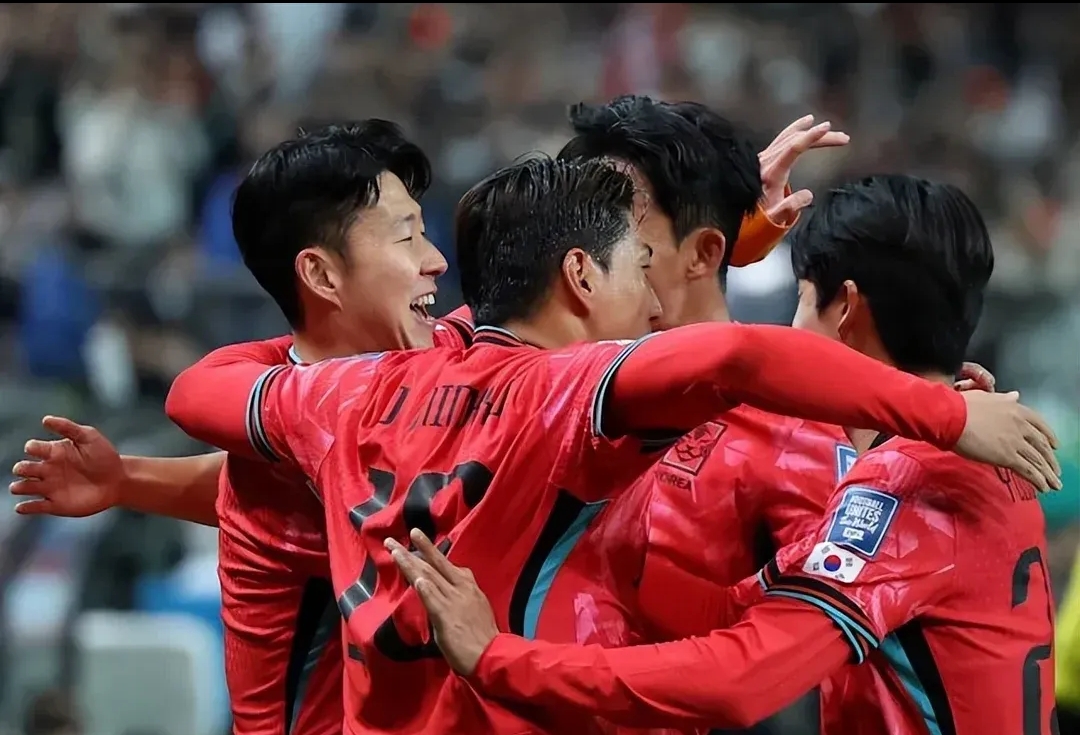 韩国球队在赛季末获得关键胜利,球迷沸腾不已的简单介绍 韩国球队在赛季末获得关键胜利,球迷沸腾不已的简单介绍