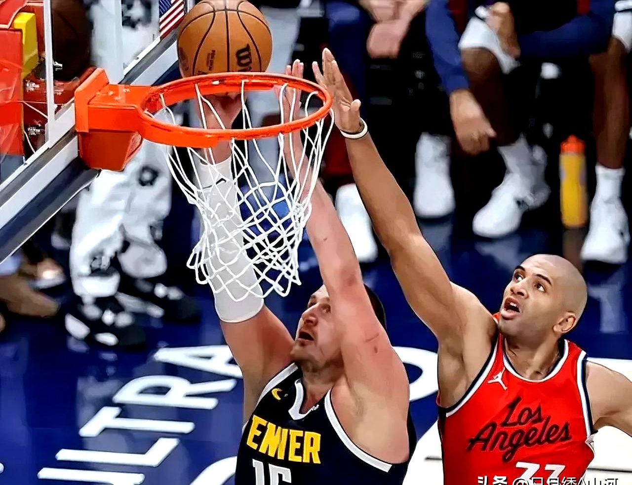 包含快船防守稳固，对手得分不足50分的词条