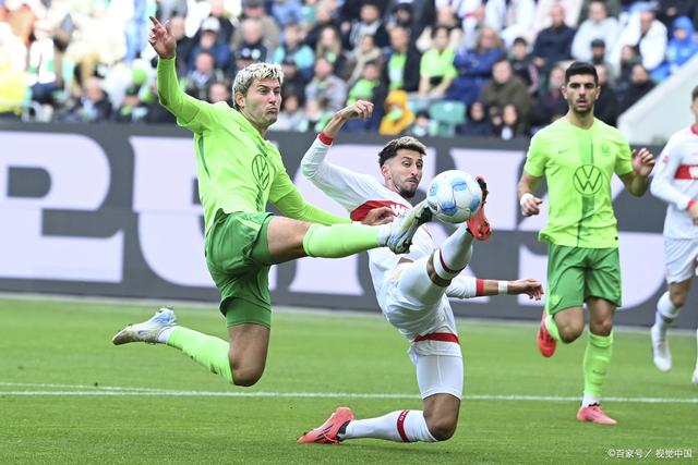 关于沃尔夫斯堡中场因伤缺席多场比赛，球队防线受挑战的信息