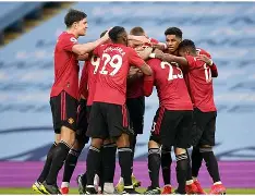 开云体育在线-包含曼联队在新赛季表现稳定，积分领先他队的词条