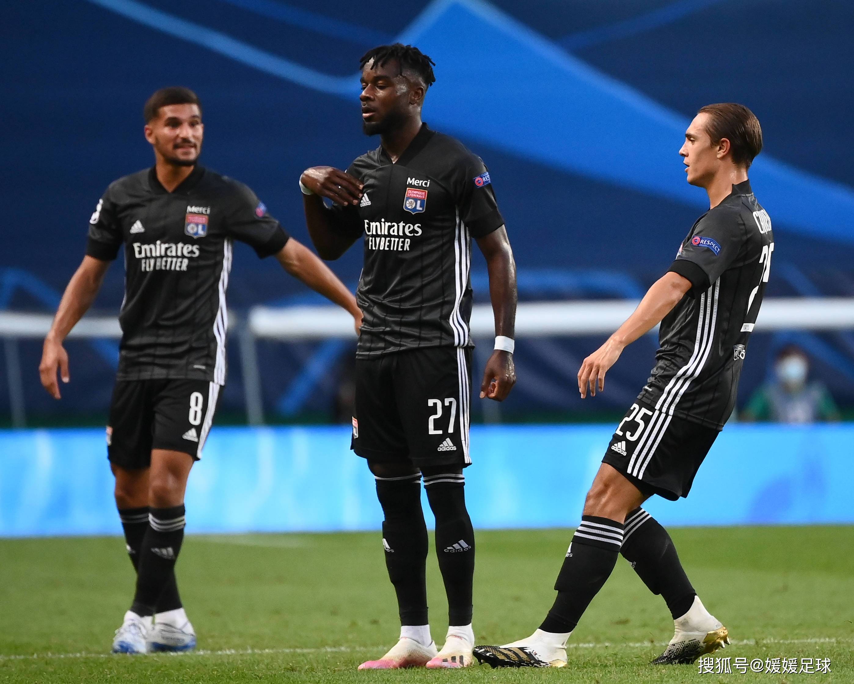 里昂客场大胜梅斯，追赶积分榜前列的简单介绍