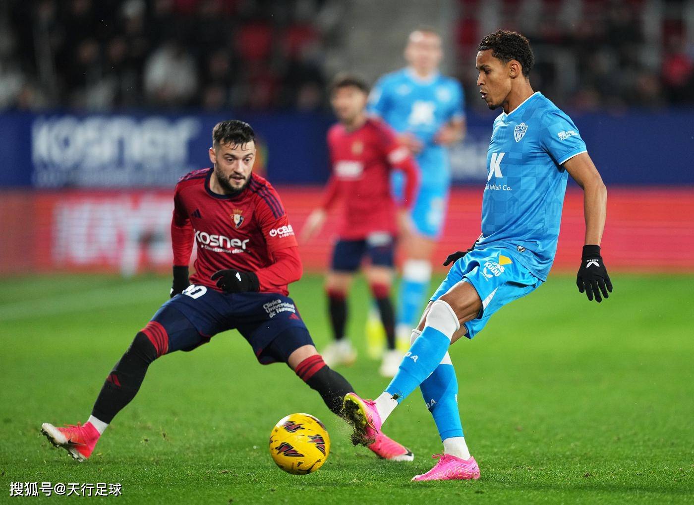 巴伦西亚比赛精彩纷呈，引人入胜！