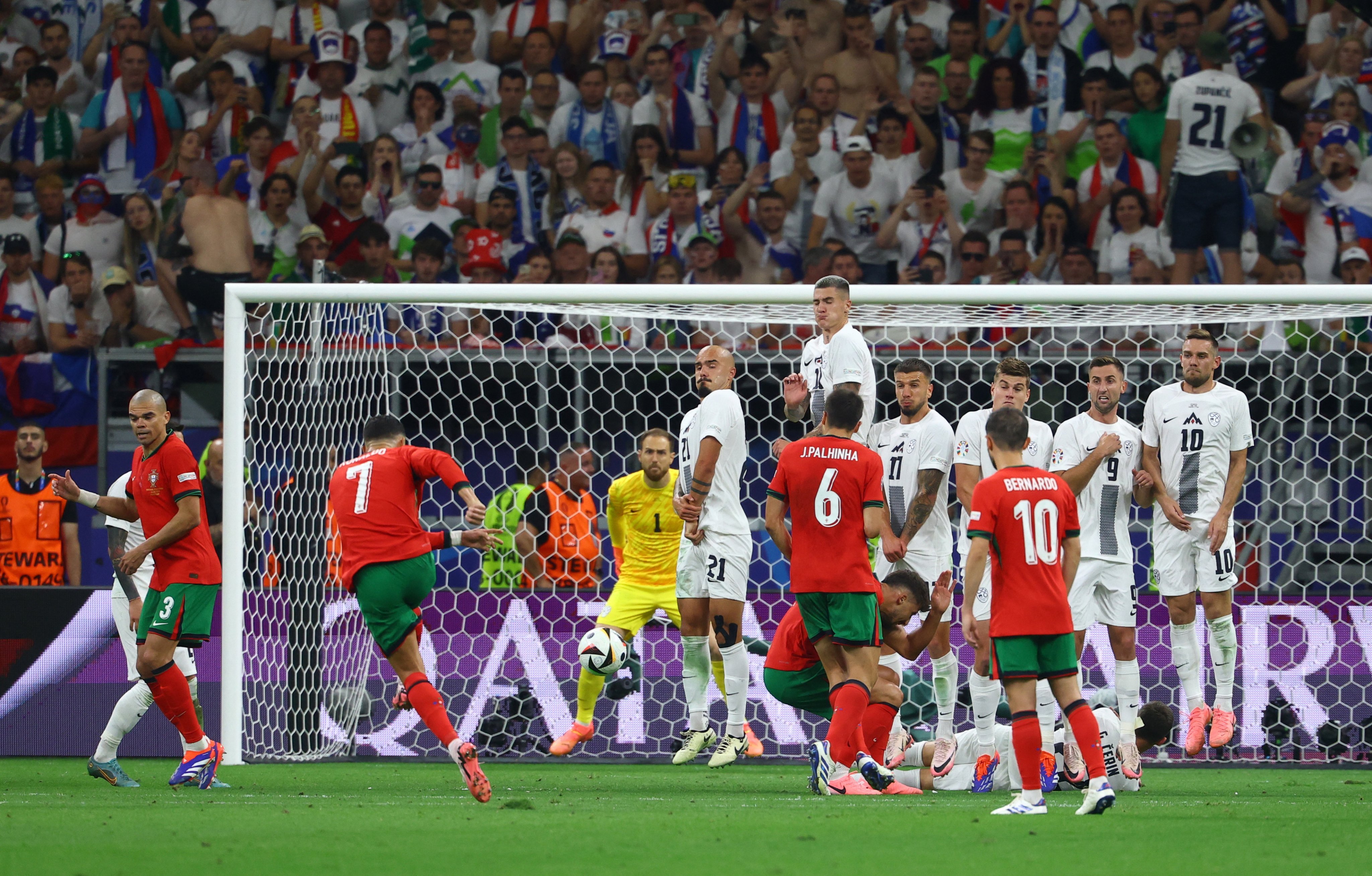 激烈角逐，欧洲国家足球赛势不可挡的简单介绍