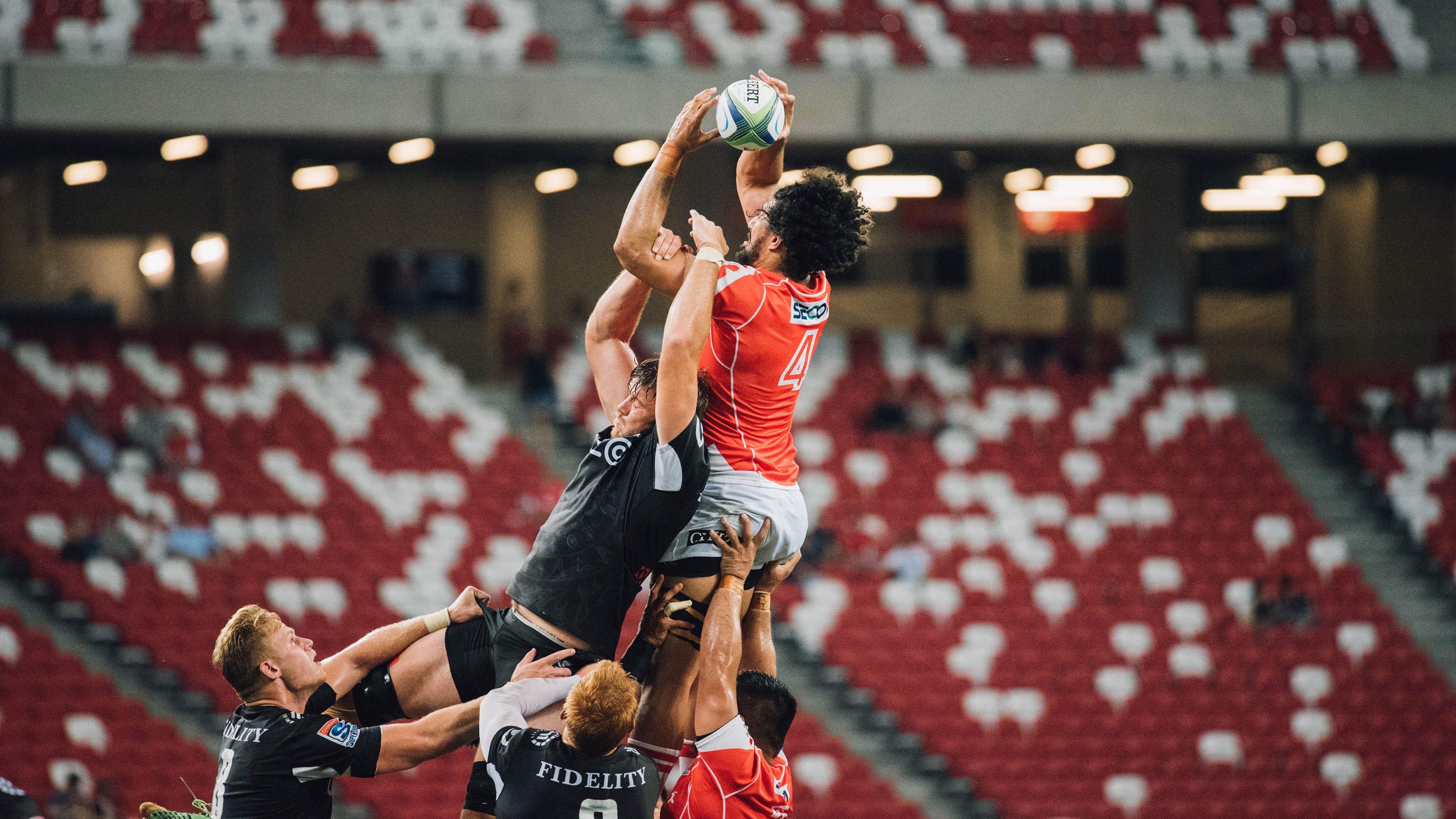 铁卫救主！德里赫特关键封堵定乾坤，安哥拉险胜丹麦占争冠先机